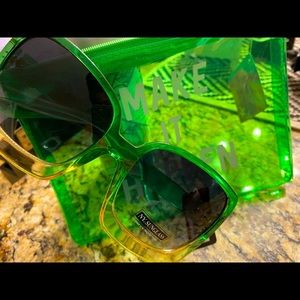 Eye Partners Select your style